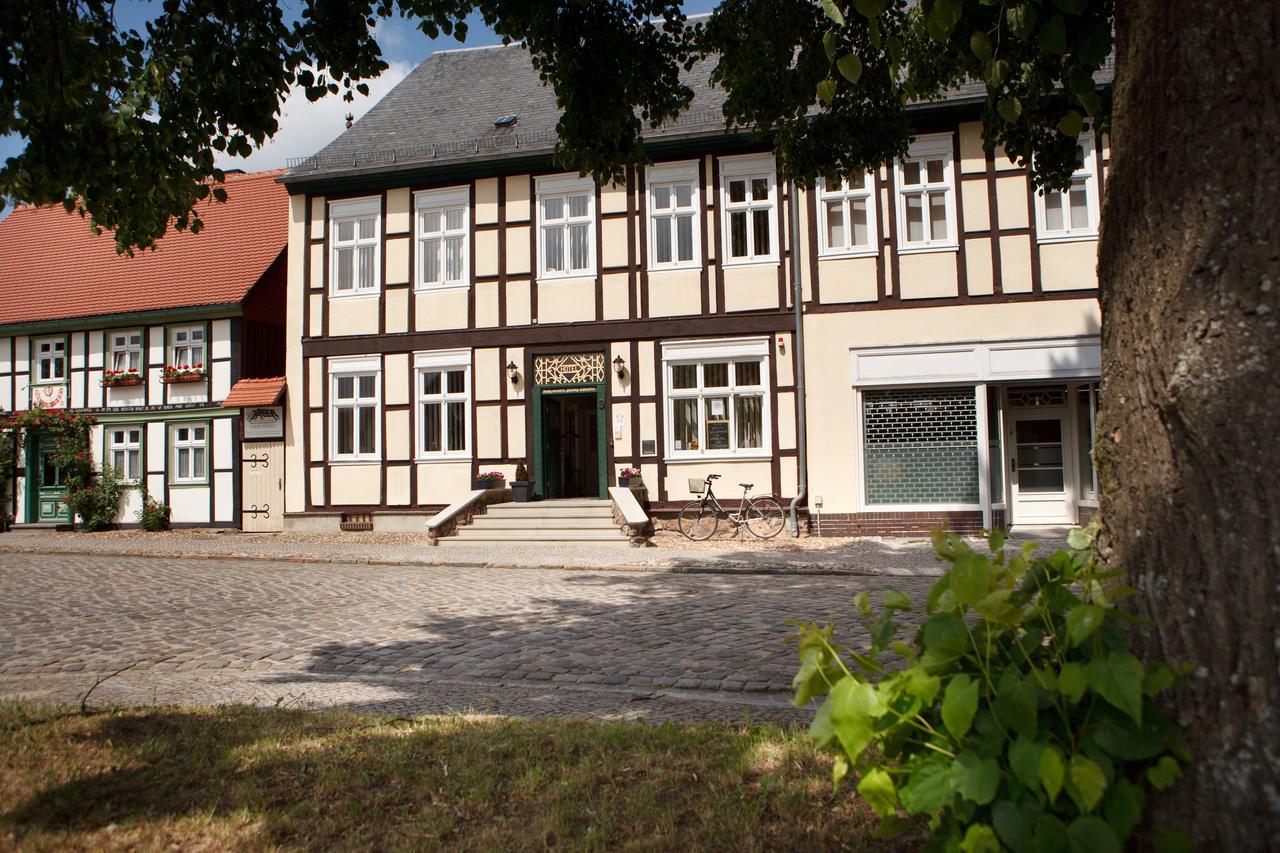 Landhotel Zum Pottkuchen Kalbe  Eksteriør bilde
